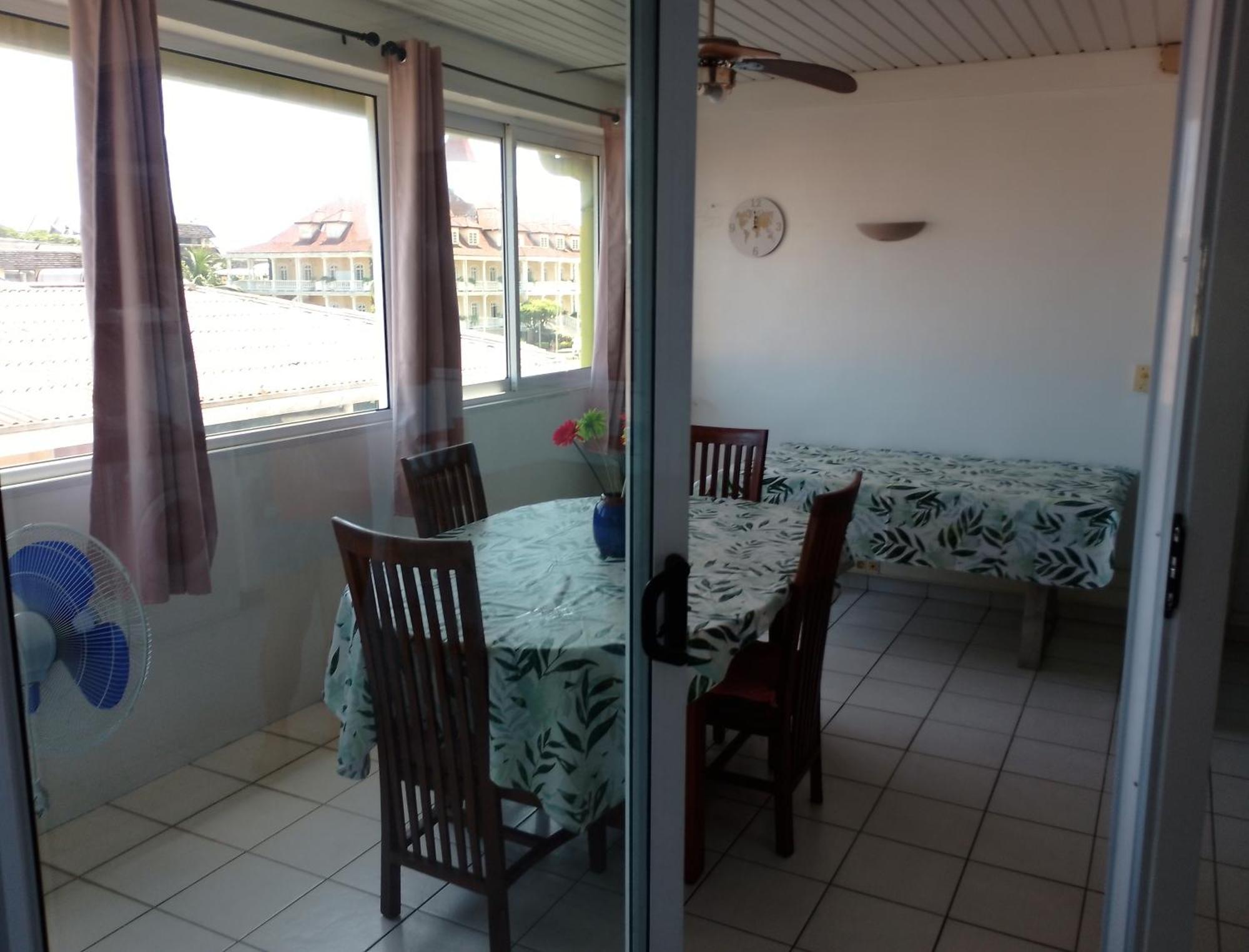 Revolution Tahiti Appartement Papeete  Buitenkant foto