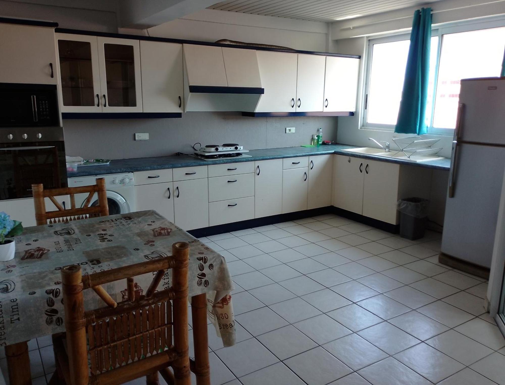 Revolution Tahiti Appartement Papeete  Buitenkant foto